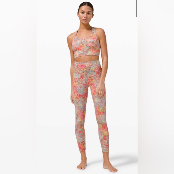 Lululemon Align Pant 25"
Inflorescence Multi - Picture 3 of 8